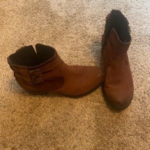 Sorel Boots size 7.5